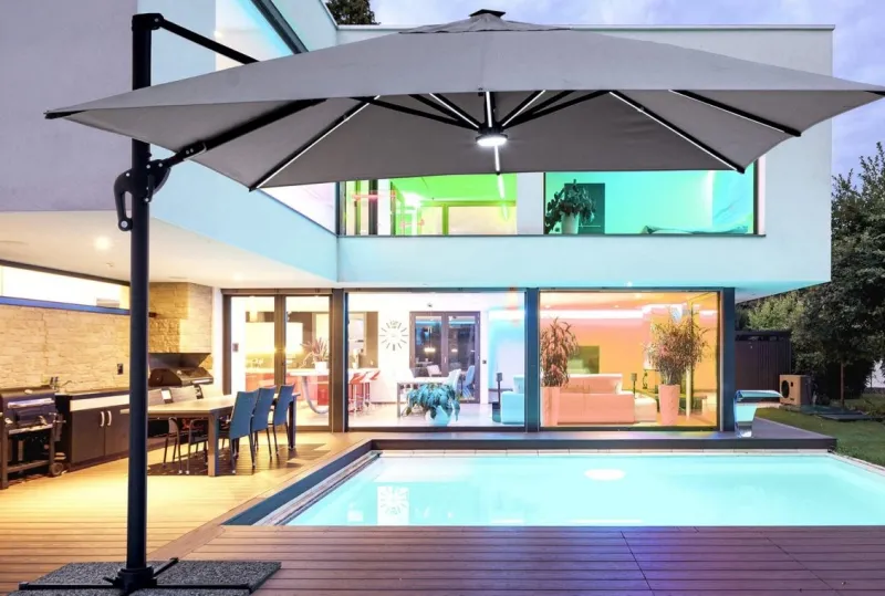 Bizzotto OMBRELLONE BRACCIO CON LED IN ALLUMINIO 3X3 ANTRACITE - INES