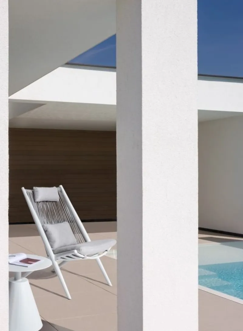 New Bizzotto TAVOLINO IN ALLUMINIO D50 BIANCO XK04- ALOHA